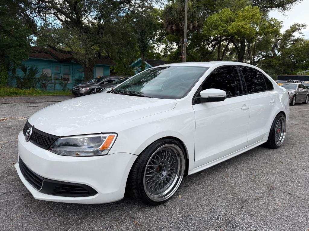 2012 Volkswagen Jetta TDI's photo